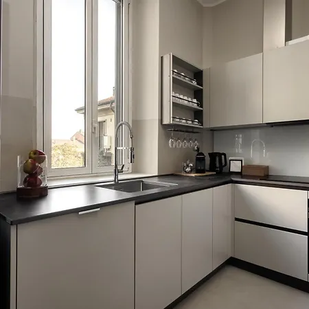 Appartamento Navigli, 90 Square Meters, Free Parking Ripa Ticinese