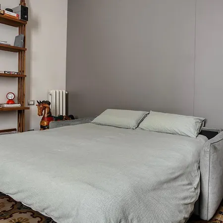 Appartamento Navigli, 90 Square Meters, Free Parking Ripa Ticinese