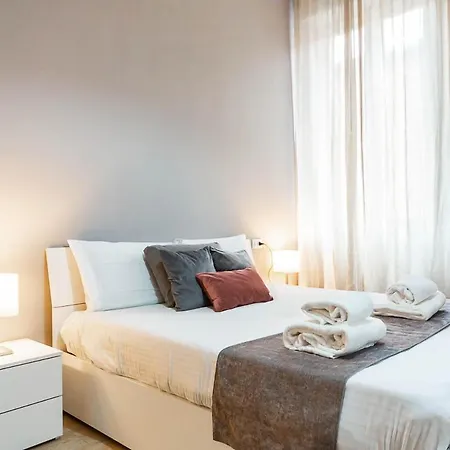 Duomo 10 Minuti Family House 5 Pax Balcone Wifi Apartament Mediolan