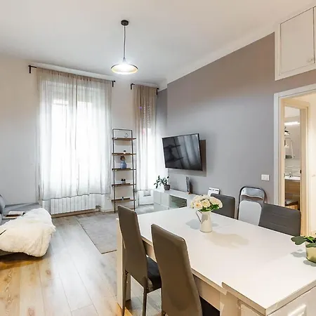 Duomo 10 Minuti Family House 5 Pax Balcone Wifi Apartament *