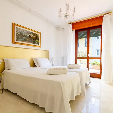 Dimora Al Naviglio 招待所 米兰