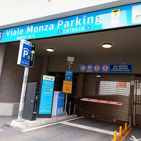 Dimora Al Naviglio 招待所 米兰