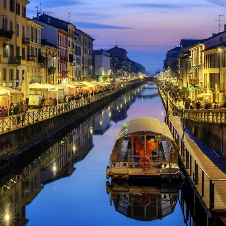 Naviglio - Metro Blu Navigli