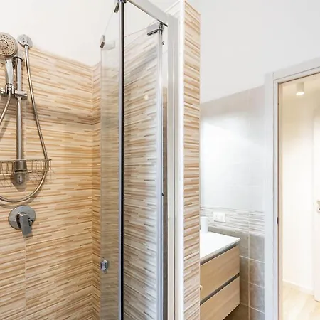 Apartament Duomo 10 Minuti Family House 5 Pax Balcone Wifi *