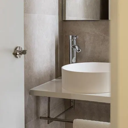 Eleganza Casacheckprofile * Milano