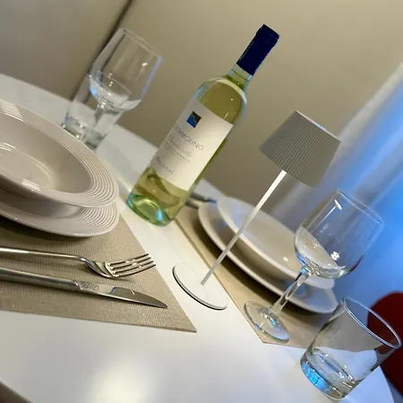 Naviglio - Eleganza E Relax A 2 Min Dalla M4 E Dai Navigli * Milan