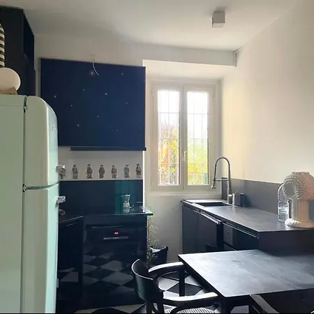 Quiet Luminous Flat Historical Center Fast Wi-fi Appartamento *