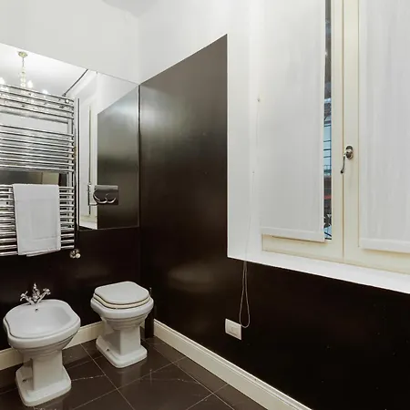 Brera - Castello - Ampio Bilocale Centro * 밀라노