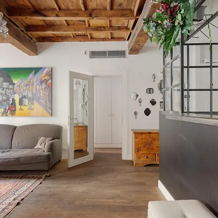 Brera - Castello - Ampio Bilocale Centro