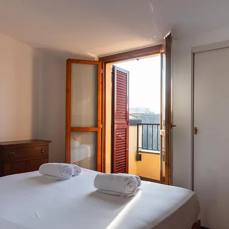 Youhosty - Loreto 1 Bedroom * Milano