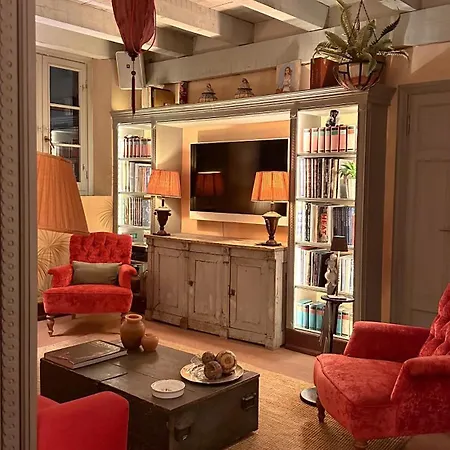 Apartment Con Giardino Privato E Sauna