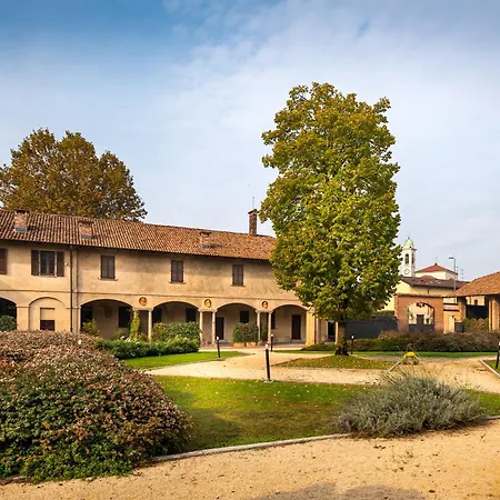 Con Giardino Privato E Sauna * Milan