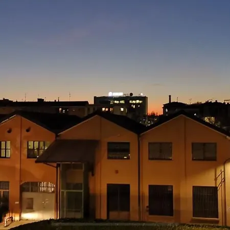 A Casa Di A Holiday home Milan