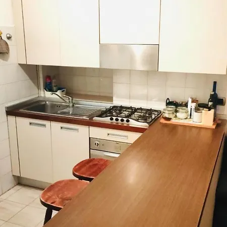 Nice Central In A Strategic Position Apartment Milan