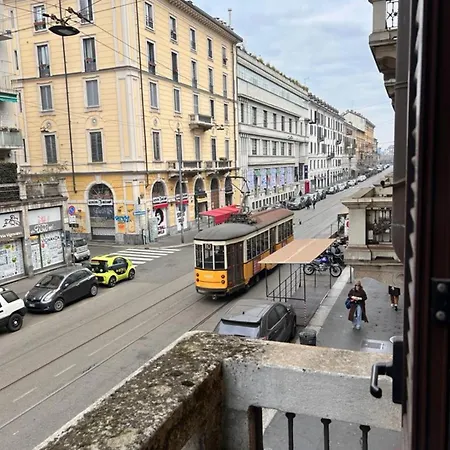 Apartment Nice Central In A Strategic Position Milan