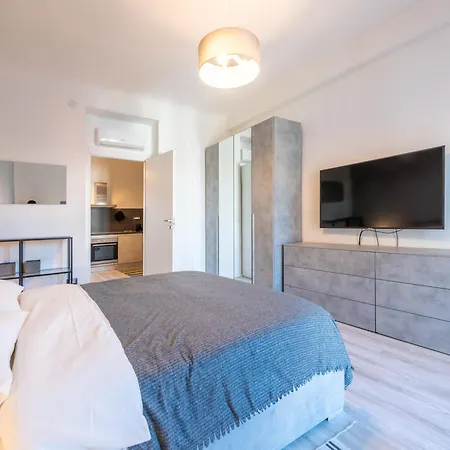 Minimal Bovisa Politecnico Apartment