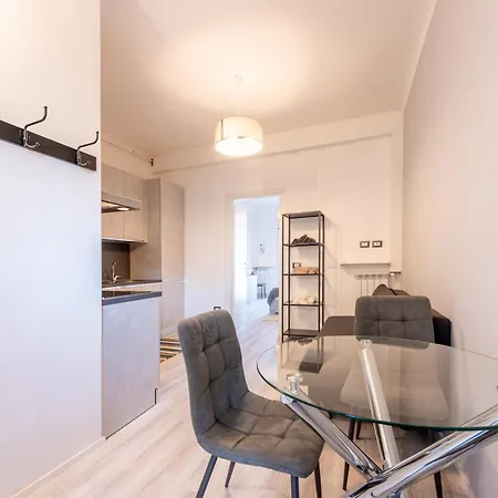 Minimal Bovisa Politecnico Apartment Milan