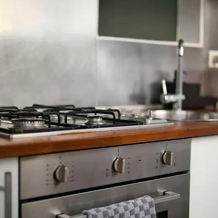 Apartmán Just Urban - Stunning Loft In Porta Romana - 4 Min To Duomo M3 *