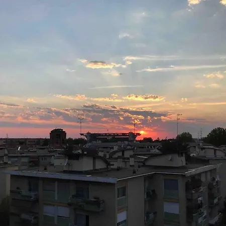 Bilocale Per Visitare La Citta,concerti E Partite