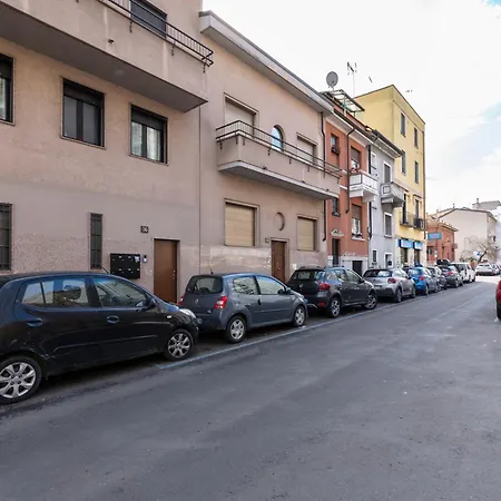 Bright Attic M4 - 2 Bedrooms Appartement Milan