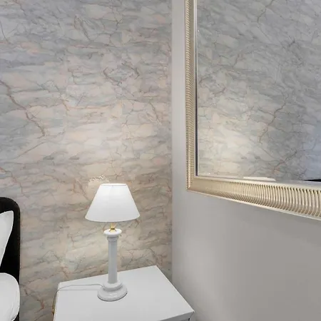 The House Of Via Muratori 11 Апартаменты *