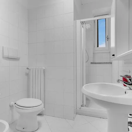 The House Of Via Muratori 11 Милан