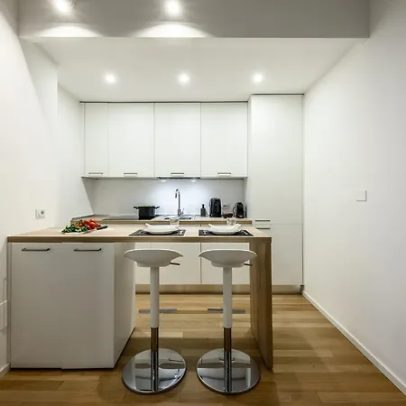 Prestige Brera, Duomo - Grand Living 아파트 *