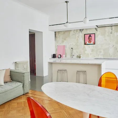 Design - Zona Bocconi Apartment Milan