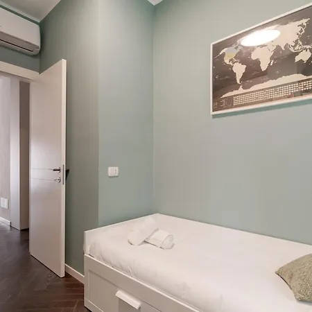 Conciliazione-cadorna - Ampio Trilocale Di Design *