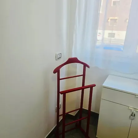 Tolstoi 83 Appartement Milaan