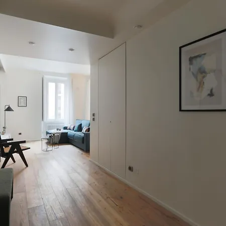 The Rent - Spacious Three-bedroom In The Heart Of