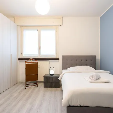 Russoli By Halldis *