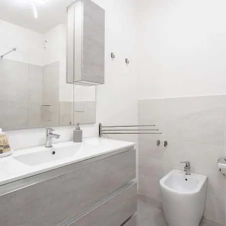 Russoli By Halldis Milano