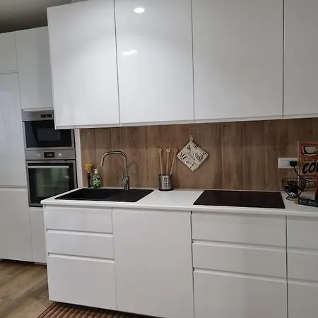 Lambrate Charming Vicino A Aeroporto Linate Metro4 E Ospedale San Raffaele Апартаменты Милан