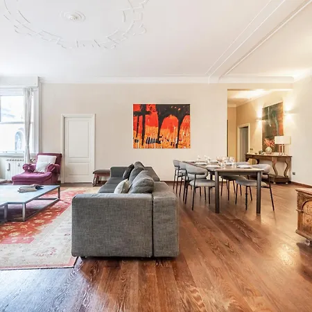 Apartment Easylife - Magnificent Splendid Sant'ambrogio Milan