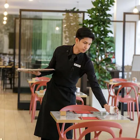Doubletree By Hilton Hotel 4*