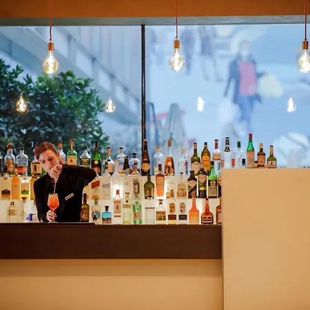 Doubletree By Hilton Milánó