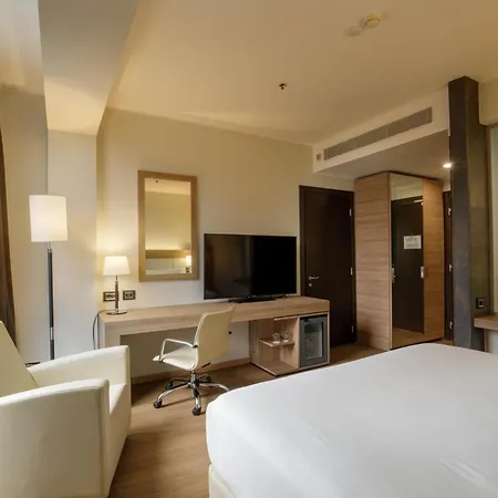 Doubletree By Hilton