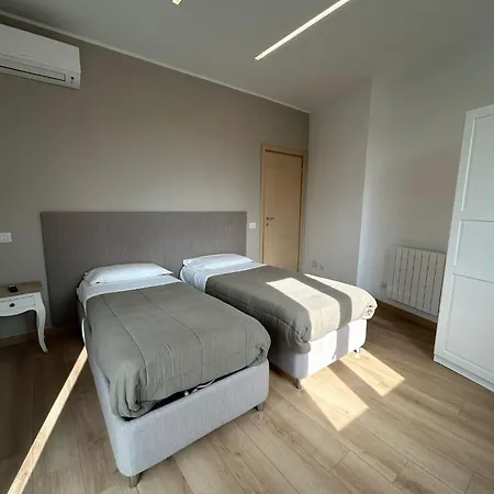 Parea House 1 * 밀라노