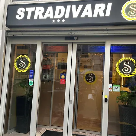 Stradivari 3*