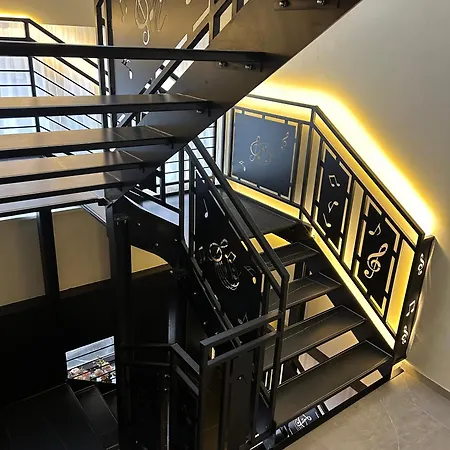 Stradivari Hotel Mediolan