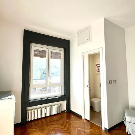 Bilocale Di Design A 100M Dalla Stazione Centrale Milan
