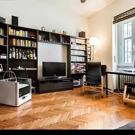 Entire Home/apt In Near Fairs And Navigli