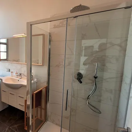 La Milanese Isola - Modern Flat Next To Metro Apartment Milan