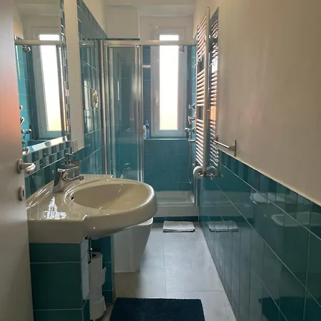 Apartment Giacomino Station *