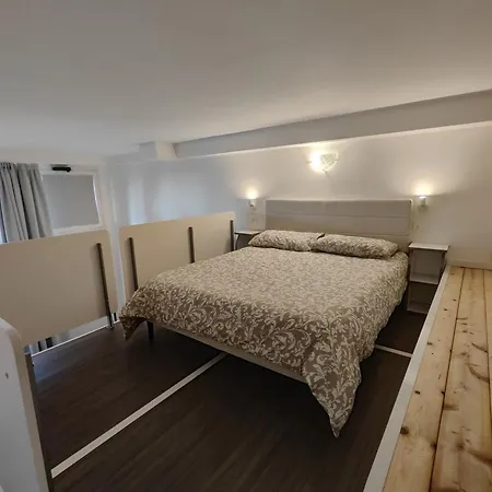 Fantastic Loft Famagosta Parkingnetflix Milan