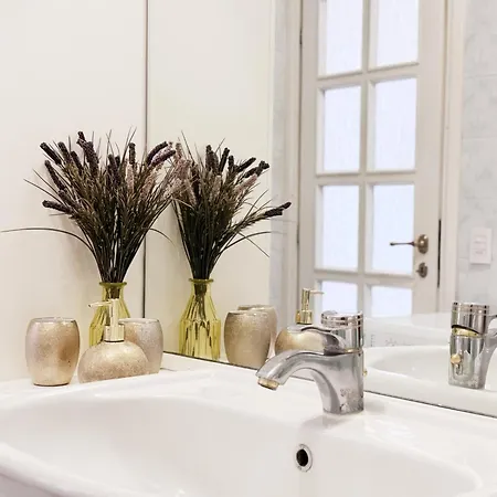 Casa Kolbe 8 , Centro M4 Apartment Milan