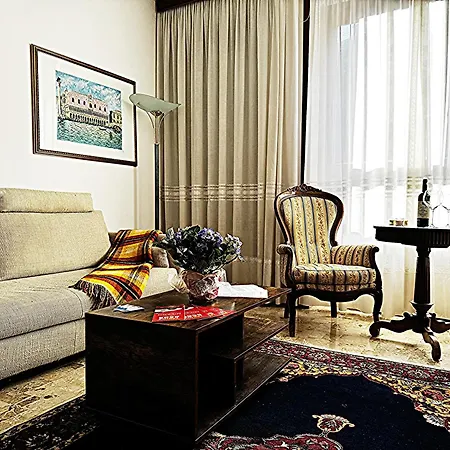 아파트 Casa Kolbe 8 , Centro M4