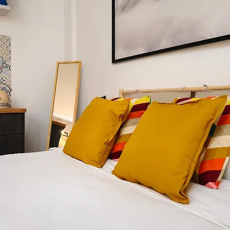 Insubria 8-6 - Monolocale Cool Lägenhet *