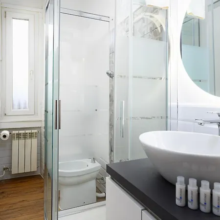 アパート Insubria 8-6 - Monolocale Cool ミラノ